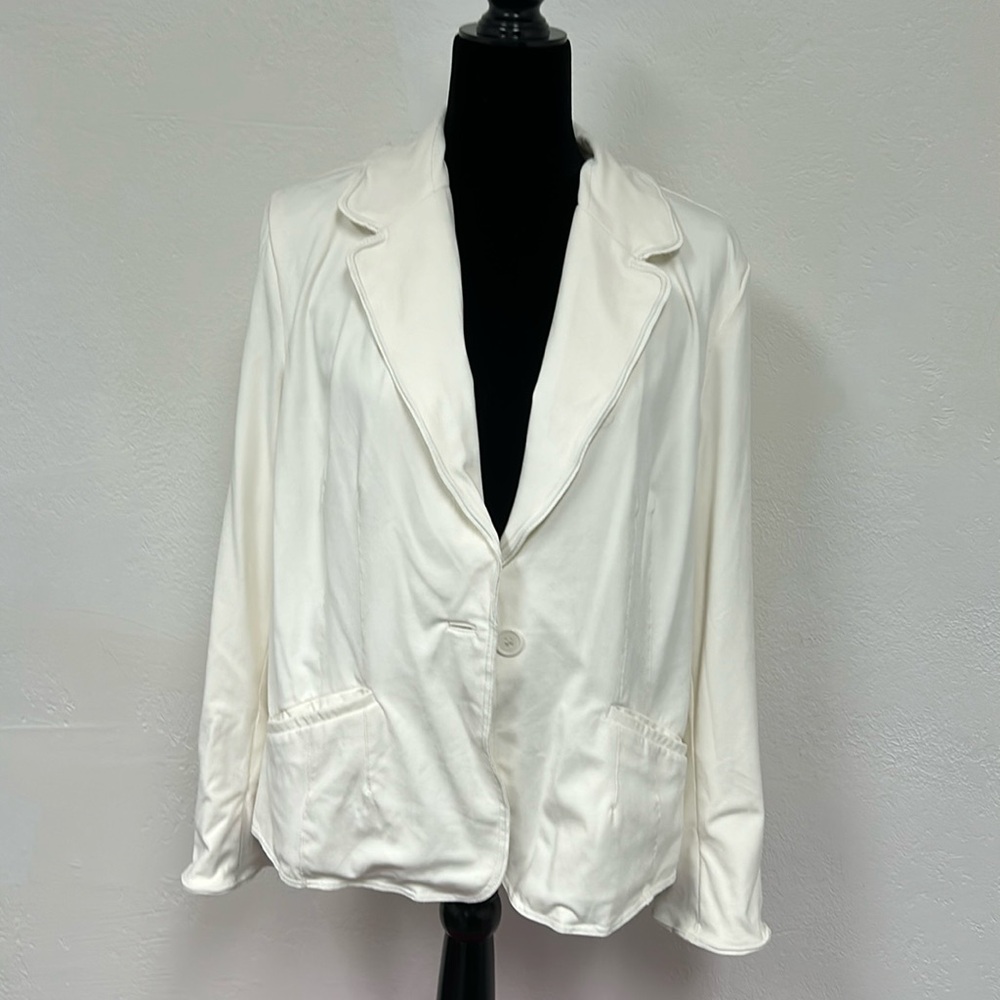 Cream velvet jacket NWOT size 16W